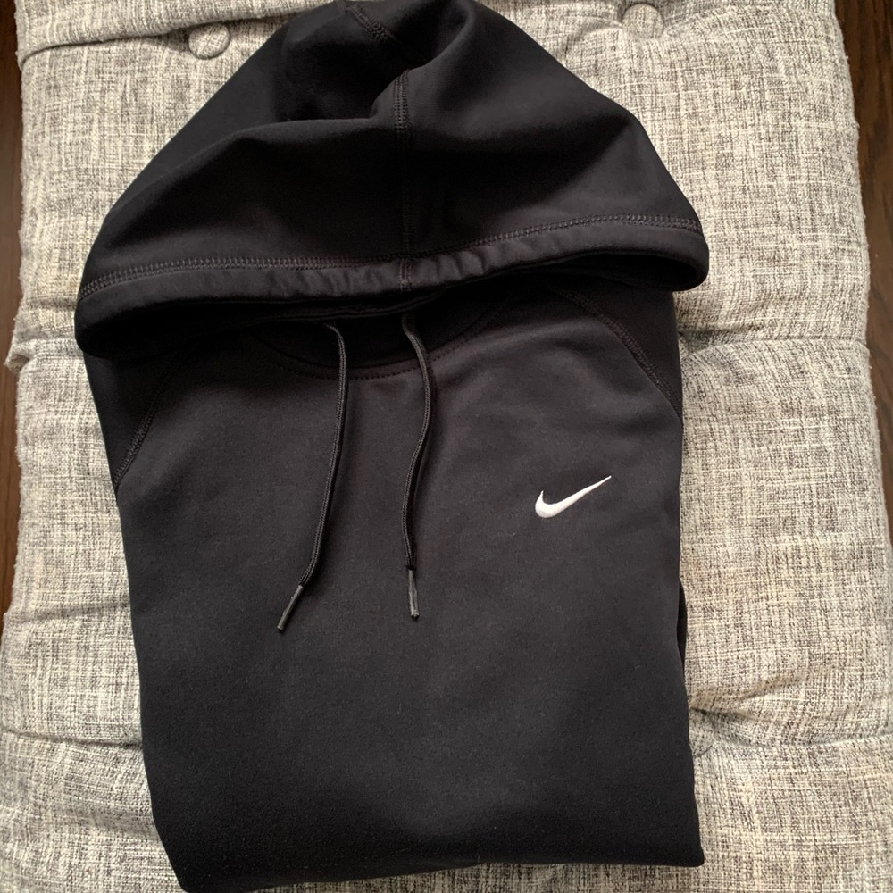 Nike pullover hoodie. Women’s  XS
